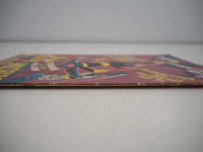 Lot 391 - DETECTIVE COMICS #359 - (1967 - DC) - First...