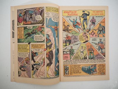 Lot 391 - DETECTIVE COMICS #359 - (1967 - DC) - First...