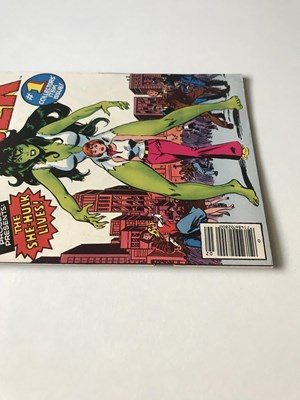 Lot 41 - SAVAGE SHE-HULK # 1 (1979 - MARVEL - Cents...