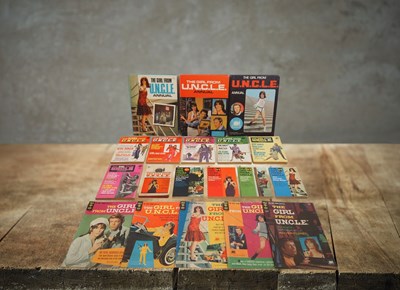 Lot 164 - THE GIRL FROM U.N.C.L.E. LOT (19 in Lot) -...