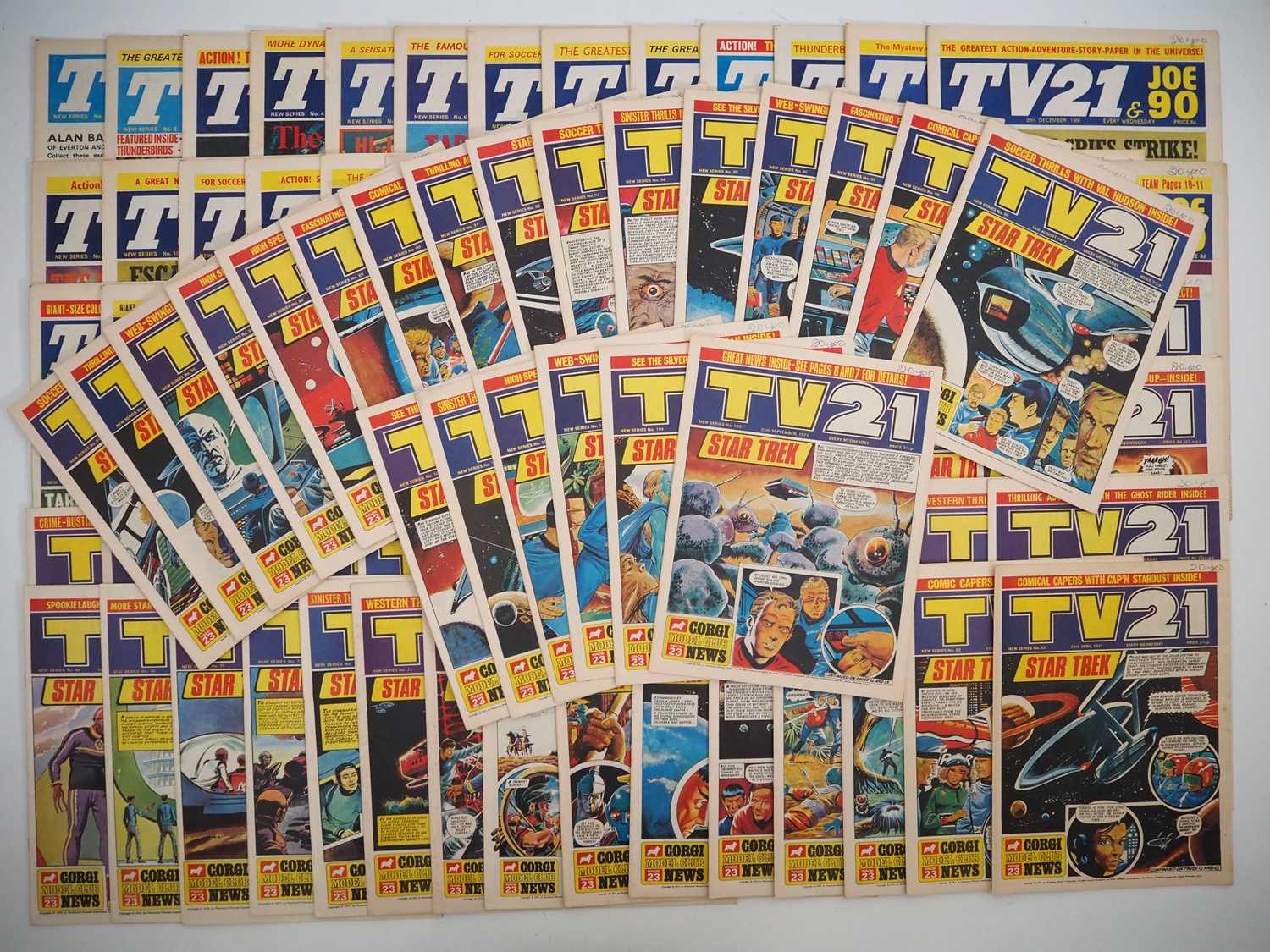Lot 54 - TV21 & JOE90 #1 to 105 (106 in Lot - 2 copies...