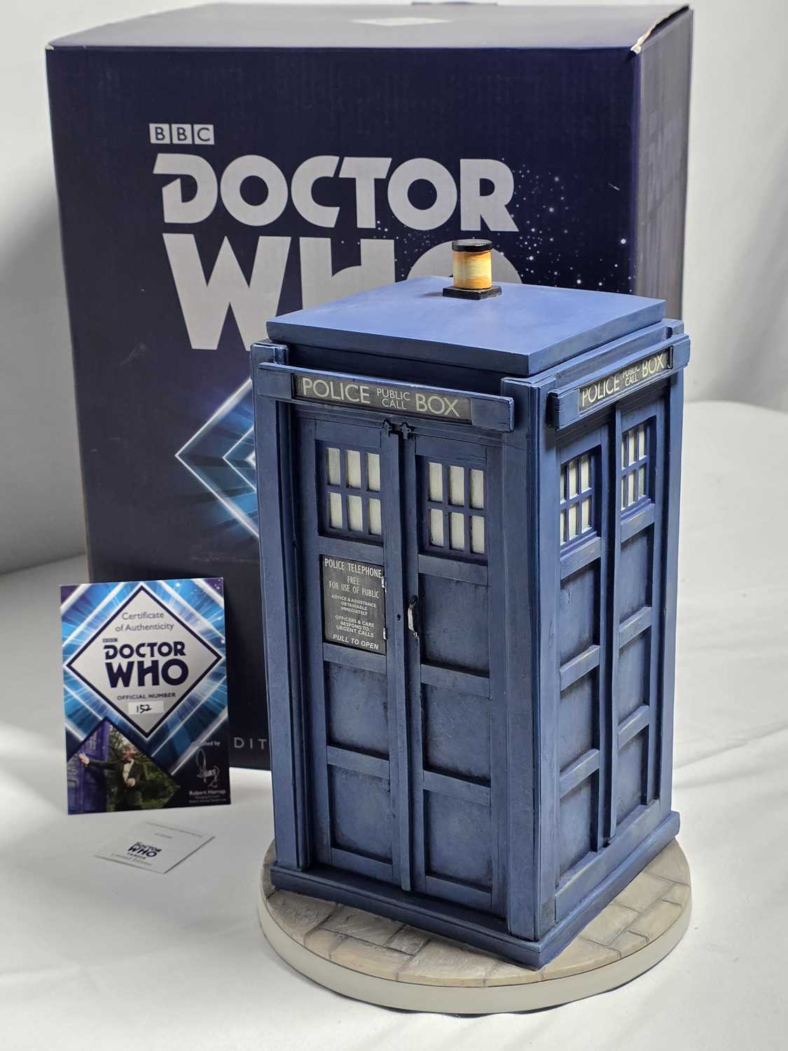 Lot 507 - DR WHO - A Robert Harrop WHO10 (1974) Tardis...