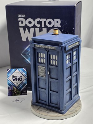 Lot 507 - DR WHO - A Robert Harrop WHO10 (1974) Tardis...