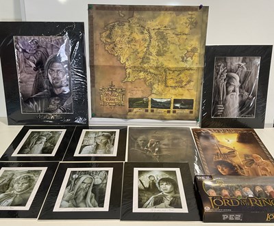 Lot 425 - A selection of THE LORD OF THE RINGS...