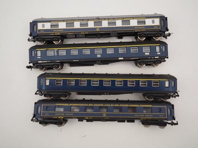 Lot 2 - A quantity of unboxed N gauge German outline...