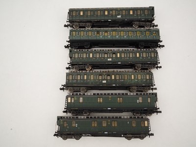 Lot 2 - A quantity of unboxed N gauge German outline...
