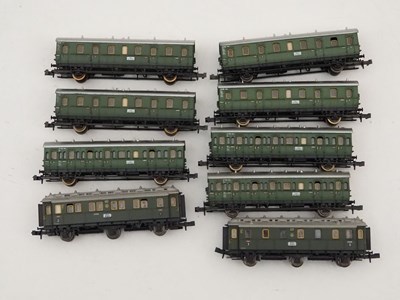 Lot 3 - A quantity of unboxed N gauge German outline 4...