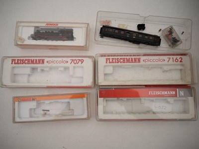 Lot 18 - A very large quantity of damaged /...