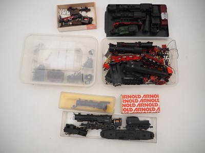 Lot 18 - A very large quantity of damaged /...