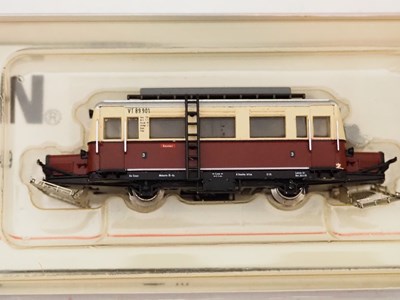 Lot 24 - A pair of ARNOLD N gauge railcars (one steam,...