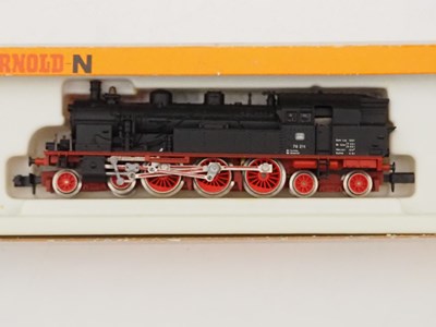 Lot 31 - A group of ARNOLD N gauge German outline steam...