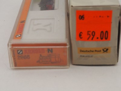 Lot 37 - A pair of German outline N gauge diesel...