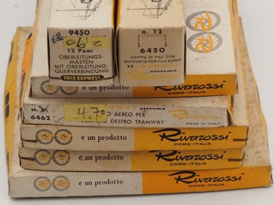 Lot 40 - A large group of HO scale vintage RIVAROSSI...