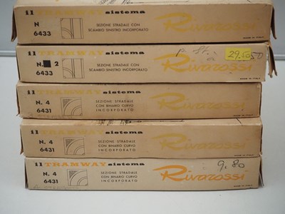 Lot 41 - A large group of HO scale vintage RIVAROSSI...