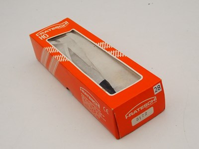 Lot 42 - A FRATESCHI HO gauge New Zealand outline GE...