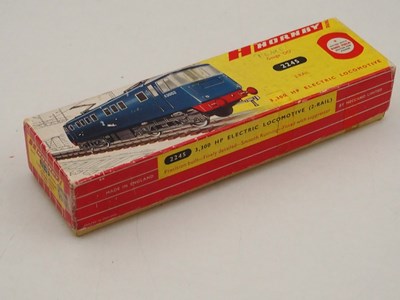 Lot 43 - A HORNBY DUBLO OO gauge 2-rail 2245 Class AL1...
