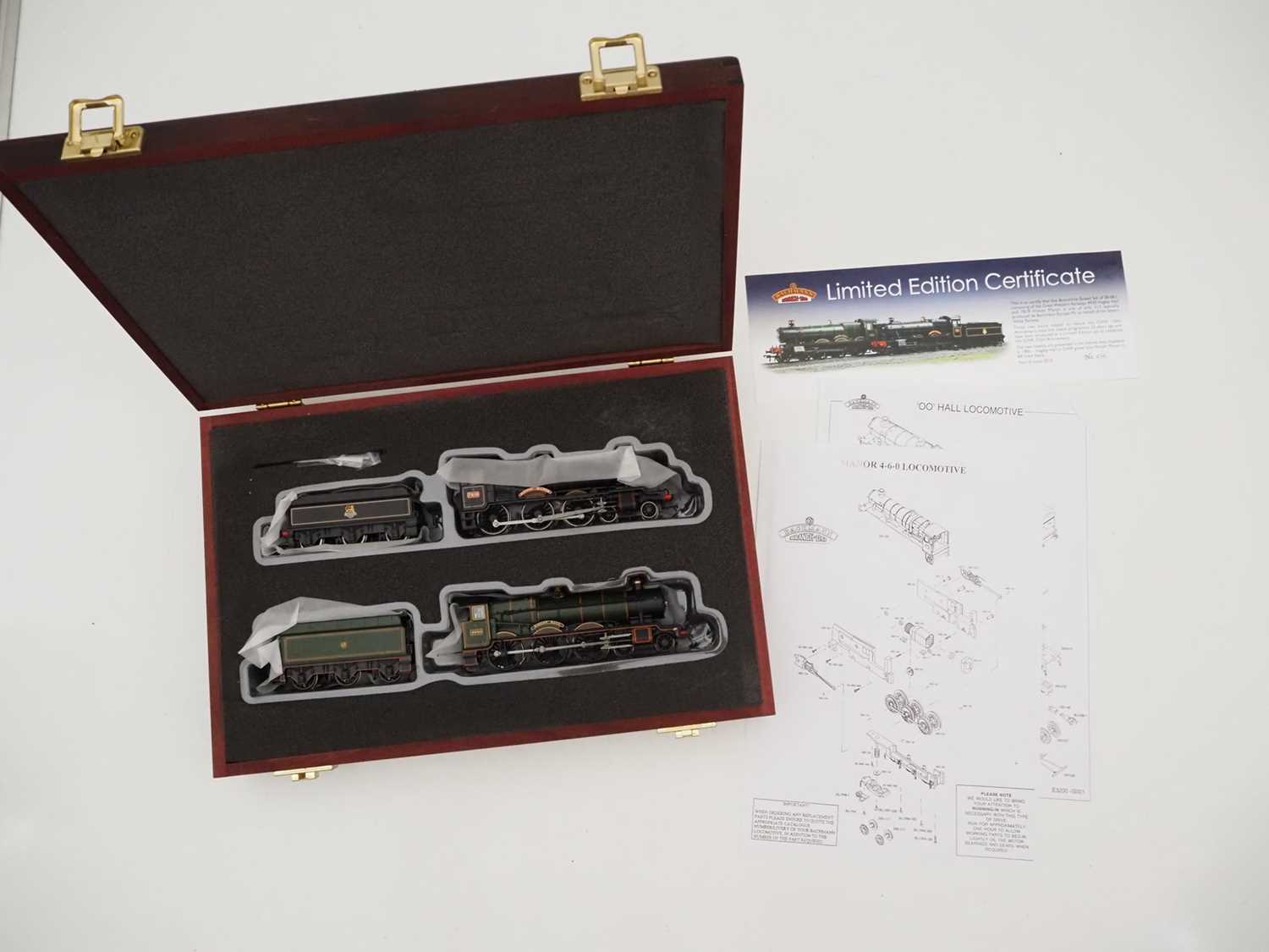 Lot 49 - A BACHMANN OO gauge 30-061 limited edition...