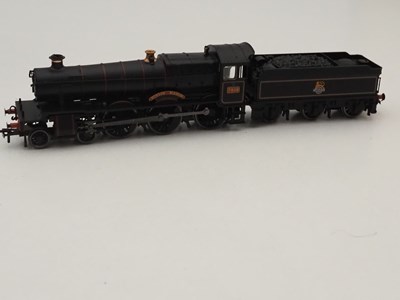 Lot 49 - A BACHMANN OO gauge 30-061 limited edition...