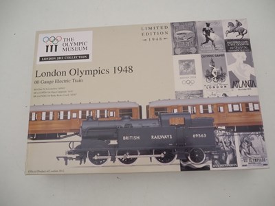 Lot 51 - A HORNBY OO gauge R2981 'BR London Olympics...
