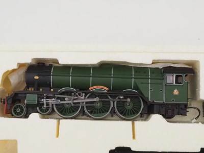 Lot 52 - A HORNBY OO gauge R2953 'Flying Scotsman USA...