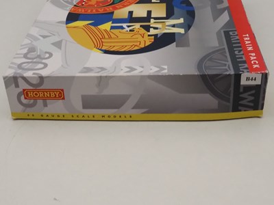 Lot 56 - A HORNBY OO gauge R2888M 'The Flying Scotsman'...