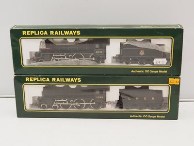 Lot 65 - A group of boxed and unboxed OO gauge steam...