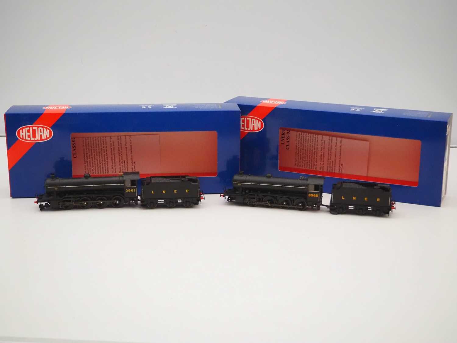 Oo Scale O2 Lot 76 - A pair of HELJAN OO gauge class O2/3 'Tango'