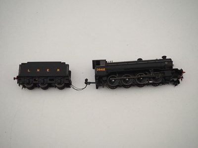 Lot 76 - A pair of HELJAN OO gauge class O2/3 'Tango'...