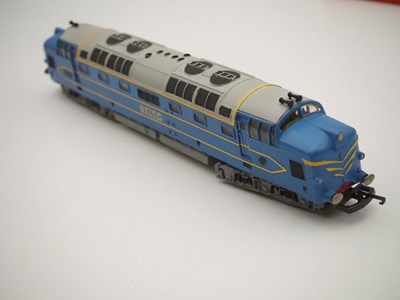 Lot 78 - A BACHMANN OO gauge limited edition Deltic...