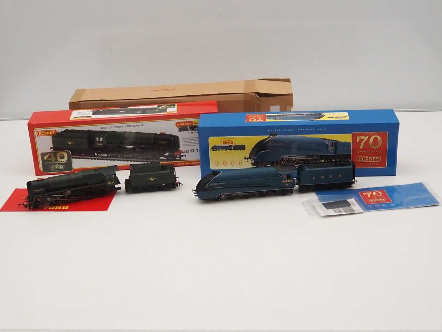 Lot 79 - A pair of limited edition HORNBY OO gauge...
