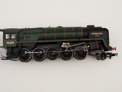 Lot 79 - A pair of limited edition HORNBY OO gauge...