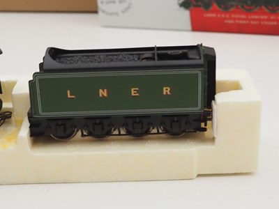 Lot 84 - A pair of HORNBY OO gauge R3073 class A1 steam...
