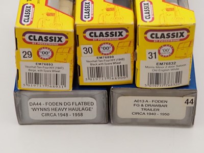 Lot 86 - A large quantity of mostly 1:76 scale (OO...