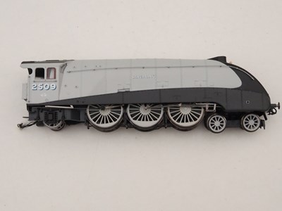 Lot 89 - A pair of HORNBY OO gauge class A4 steam...
