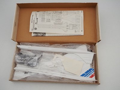 Lot 187 - An ENTEX 1:100 scale unbuilt plastic kit of...