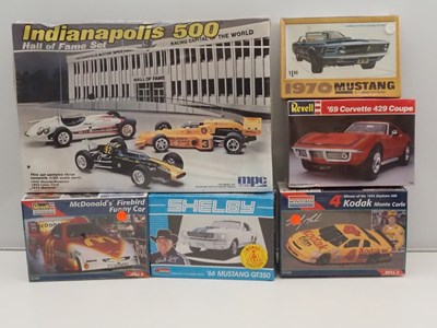 Lot 189 - A group of plastic unbuilt factory sealed kits...