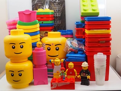 Lot 254 - LEGO: A large quantity (4 moving boxes)...
