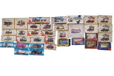 Lot 475 - A group of diecast lorries, buses and coaches...