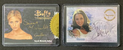 Lot 436 - BUFFY THE VAMPIRE SLAYER - A group of Buffy...