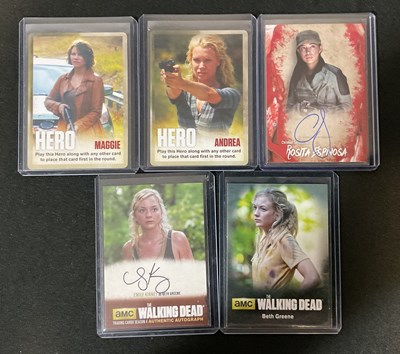 Lot 454 - THE WALKING DEAD - A collection of Walking...