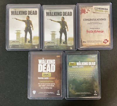 Lot 454 - THE WALKING DEAD - A collection of Walking...