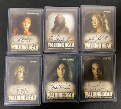 Lot 454 - THE WALKING DEAD - A collection of Walking...