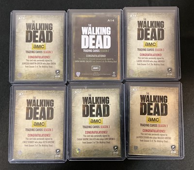 Lot 454 - THE WALKING DEAD - A collection of Walking...