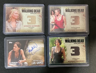 Lot 454 - THE WALKING DEAD - A collection of Walking...