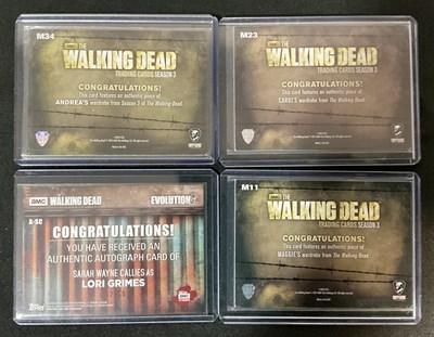 Lot 454 - THE WALKING DEAD - A collection of Walking...