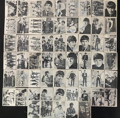 Lot 468 - THE BEATLES (1964 1st Series) Full Set of A &...