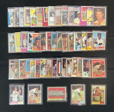 Lot 509 - BASEBALL - A collection of trading cards for...