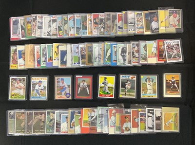Lot 510 - BASEBALL - A collection of trading cards for...