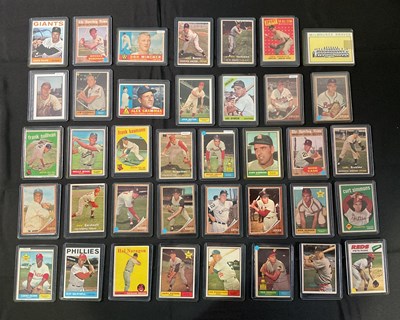 Lot 515 - BASEBALL - A collection of 60+ trading cards...
