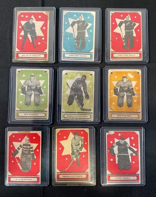 Lot 476 - HOCKEY - A small group of 1933 / 34 O-PEE-CHEE...
